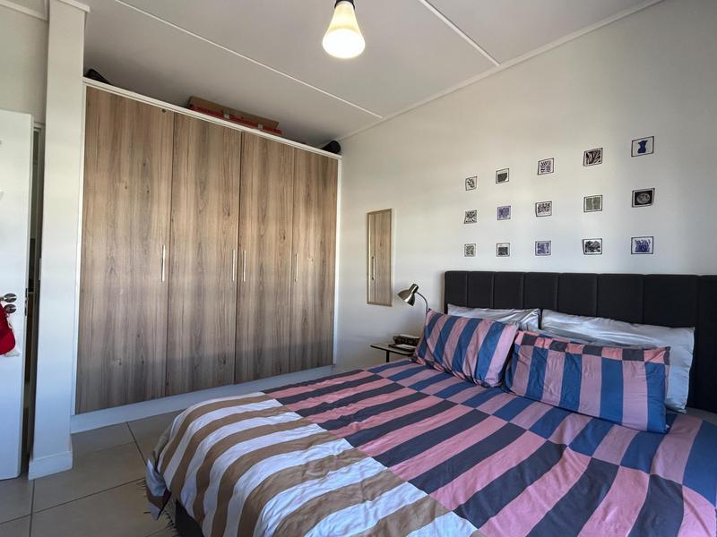 To Let 1 Bedroom Property for Rent in Sandown Western Cape